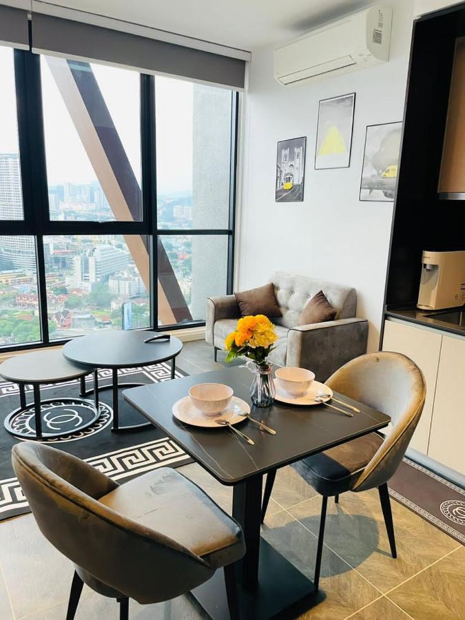 Scarletz Suites Klcc By Gc Luxury Suites Kuala Lumpur Eksteriør bilde