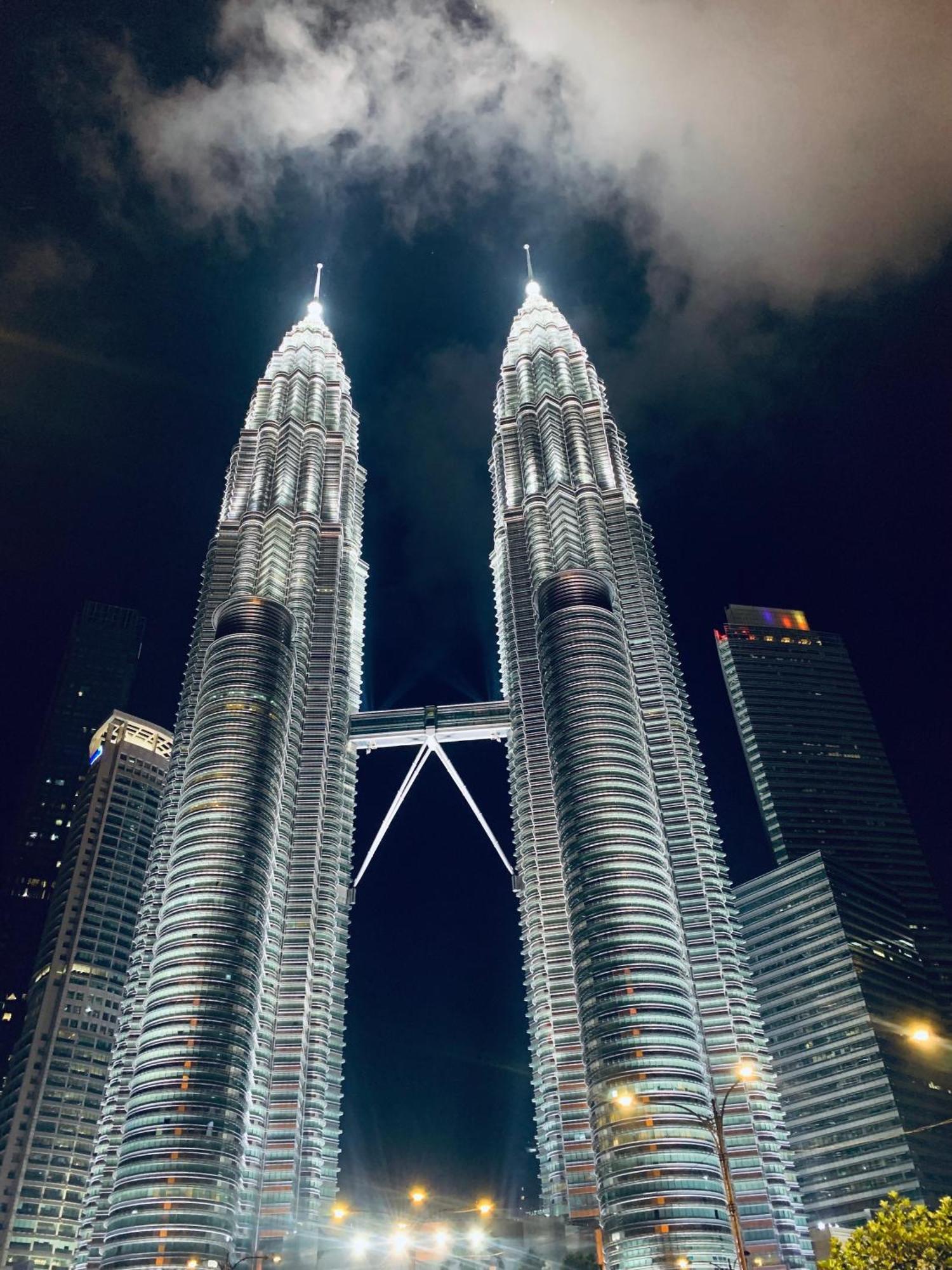 Scarletz Suites Klcc By Gc Luxury Suites Kuala Lumpur Eksteriør bilde